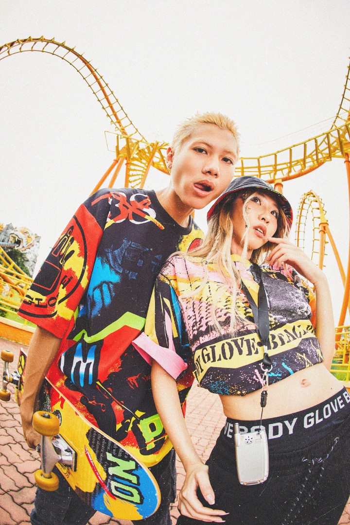 RETRO HYPE 90s COLLECTION