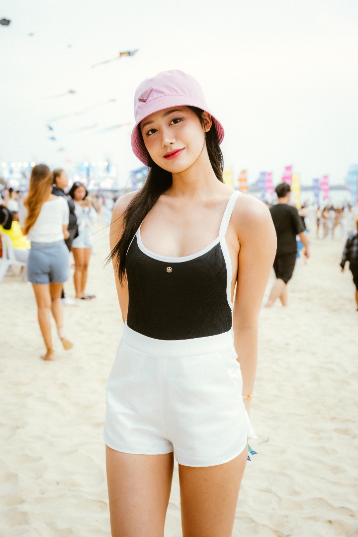 นั่งเล Beach Party And Music Festival 2 