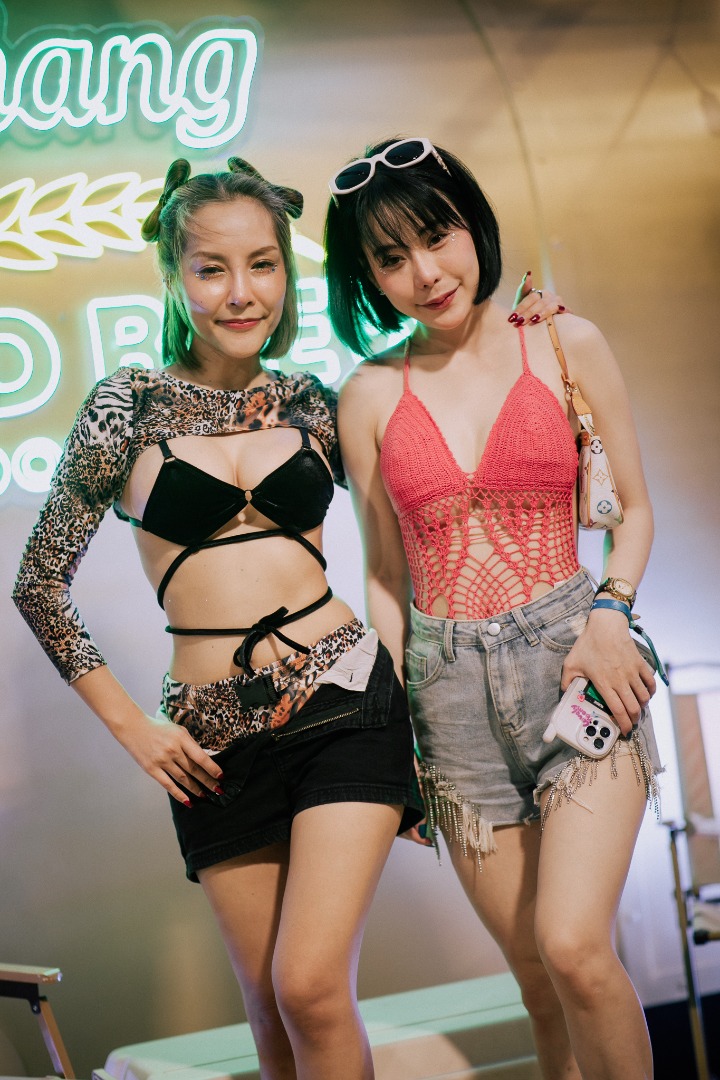 นั่งเล Beach Party And Music Festival 2 