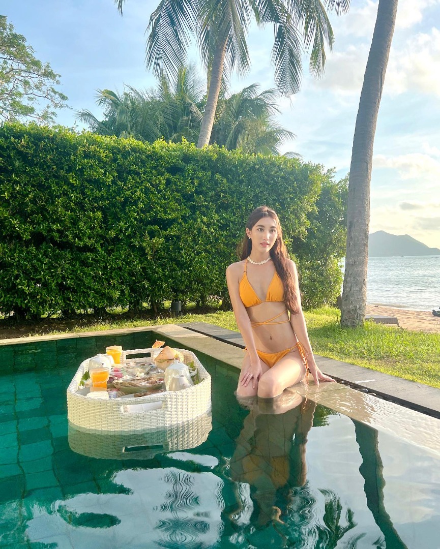 เบสท์ รักษวนีย์
