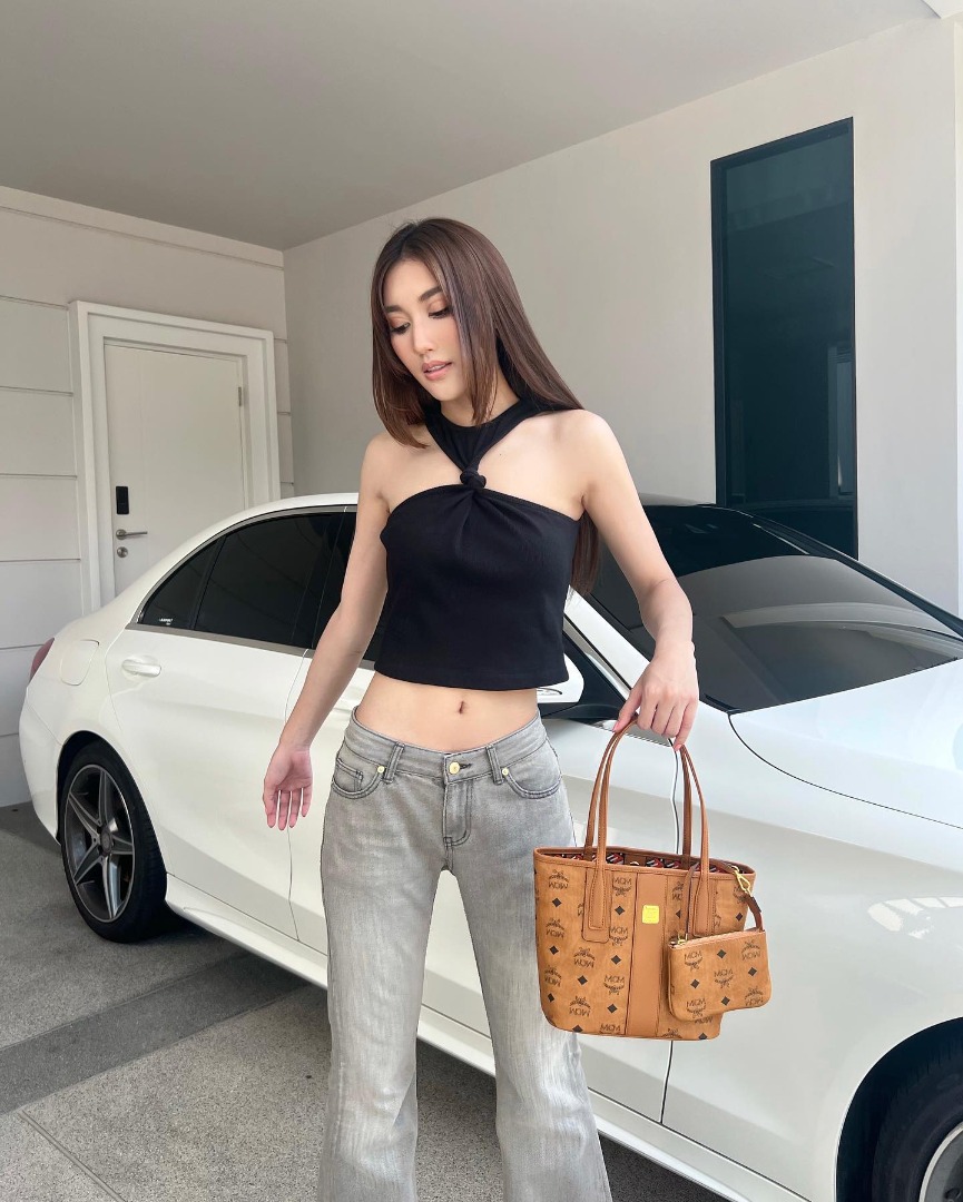 เบสท์ รักษวนีย์