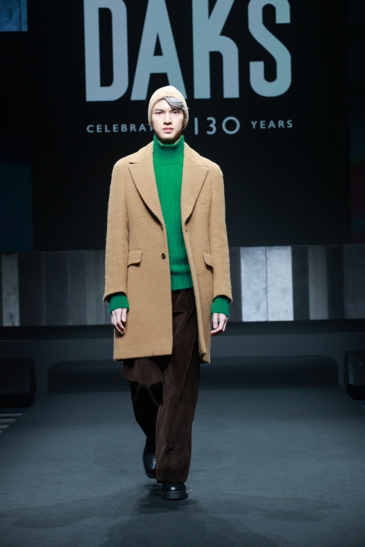 DAKS ฉลอง 130 ปี เผยโฉม 2 คอลเลกชันพิเศษในซีซัน Autumn/Winter 2024