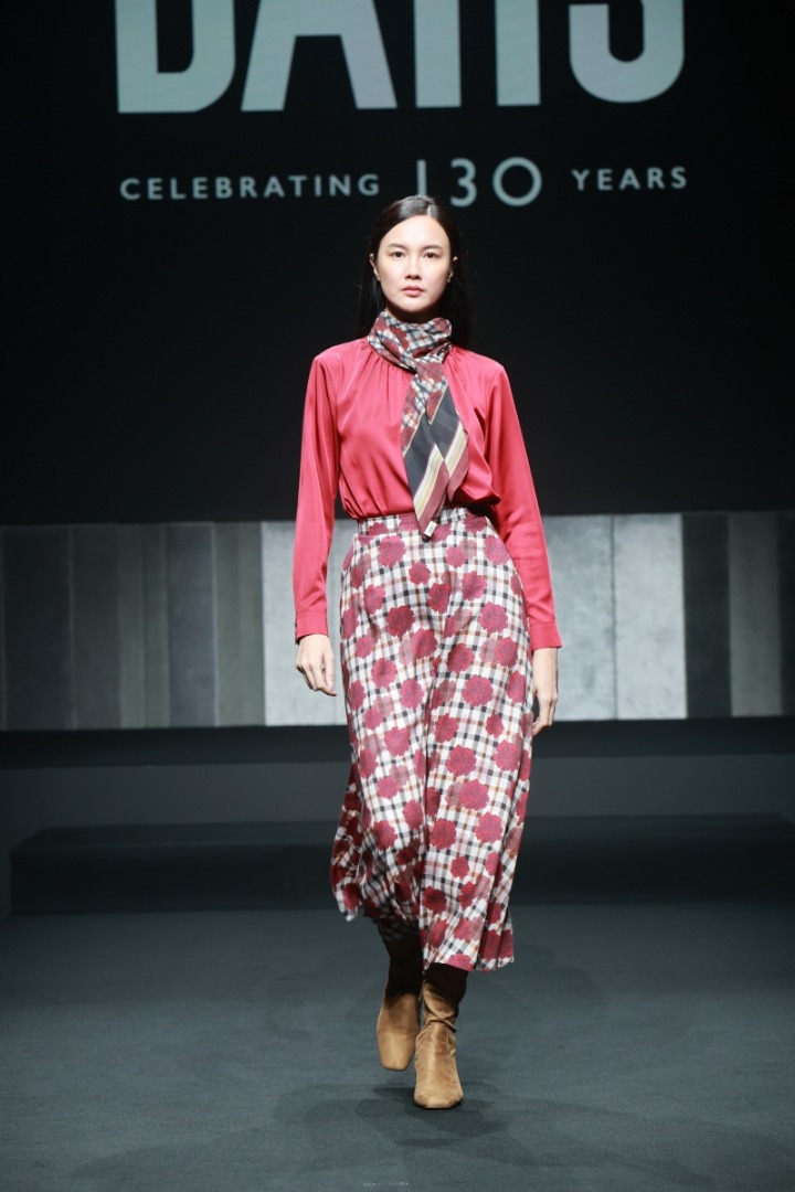 DAKS ฉลอง 130 ปี เผยโฉม 2 คอลเลกชันพิเศษในซีซัน Autumn/Winter 2024