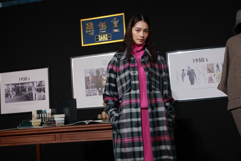 DAKS ฉลอง 130 ปี เผยโฉม 2 คอลเลกชันพิเศษในซีซัน Autumn/Winter 2024