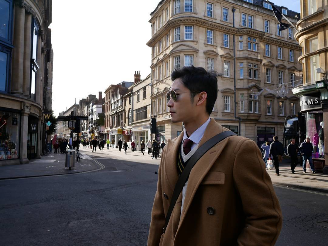 ไฮโซโอ๊ต พิทักษ์ 