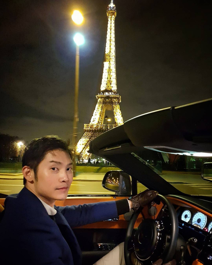 ไฮโซโอ๊ต พิทักษ์ 