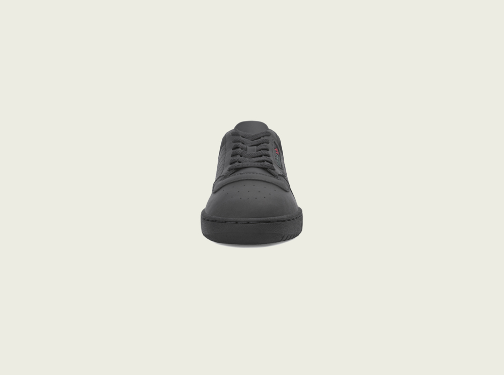 YEEZY POWERPHASE Core Black