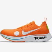 Nike Zoom Fly ในสไตล์รองเท้าฟุตบอล