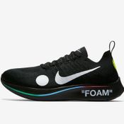 Nike Zoom Fly ในสไตล์รองเท้าฟุตบอล มีกิมมิคคำว่า Foam