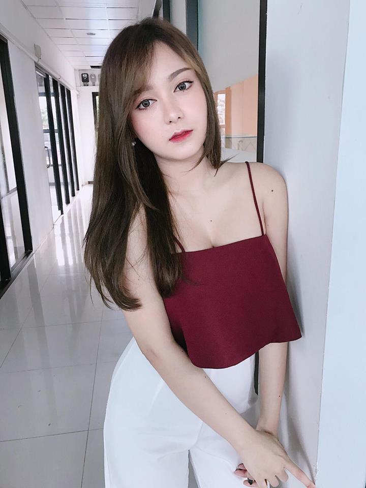 เอื้อย เน็ตไอดอล