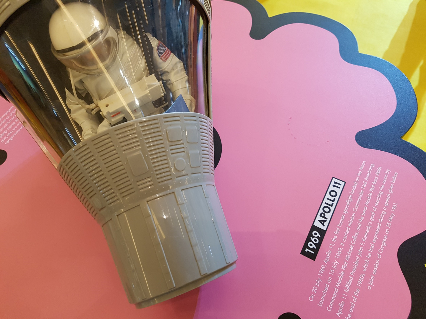 Vespa Primavera Wonderland