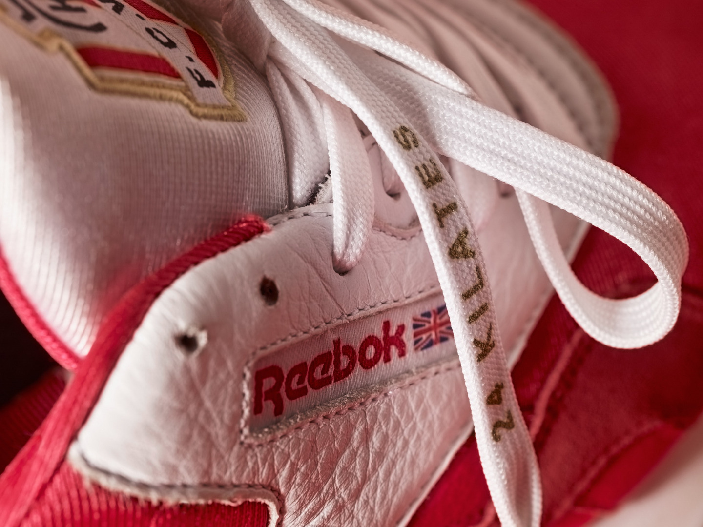 24 Kilates X Reebok CL Nylon 'F.C.V.K II - Futbolín Pack' 
