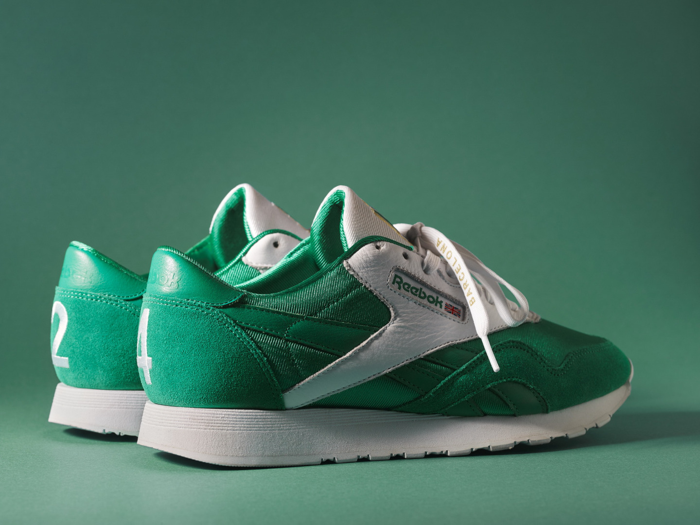 24 Kilates X Reebok CL Nylon 'F.C.V.K II - Futbolín Pack' 
