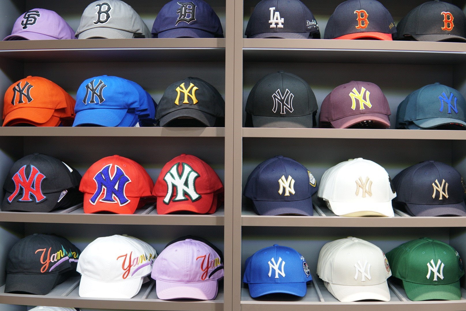 MLB Flagship Store 