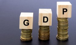 สภาพัฒน์เผย GDP ไทยปี 62 โต 2.4% ไตรมาส 4 โตต่ำสุดในรอบ 5 ปี