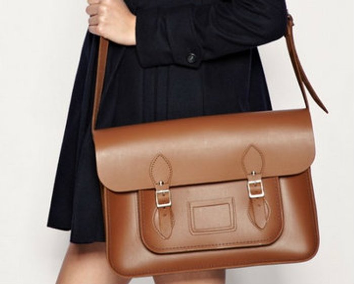 Cambridge Satchel กระเป๋าอิมพอร์ตจากอังกฤษ ฮิตไปทั่วโลก
