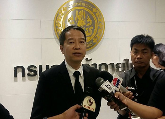 กระทรวงพาณิชย์เร่งประสานผู้ผลิตเพิ่มปริมาณสินค้าร้านประชารัฐ