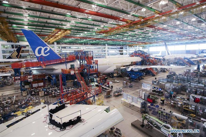 ส่องภาพประกอบเครื่องบิน 'Boeing 737 Dreamliner' ทุกซอกทุกมุม