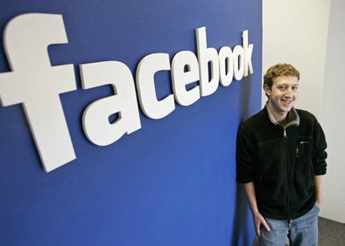ลุยเอง! ซักเคอร์เบิร์กเปิดตัวหุ้น Facebook