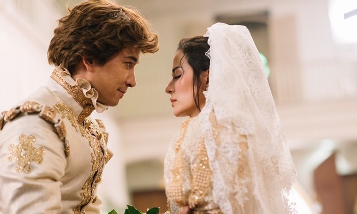 หนุ่มฟอลคอน-สาวมะลิ ไม่ได้คู่กันแค่ใน บุพเพสันนิวาส แต่ยังผูกพันกันในตลาดนม