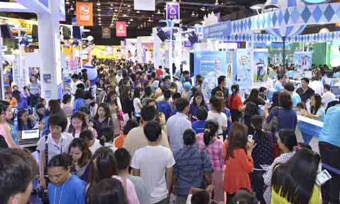 Money Expo Korat 2014ผนึก32สถาบันการเงิน ให้บริการครบวงจร