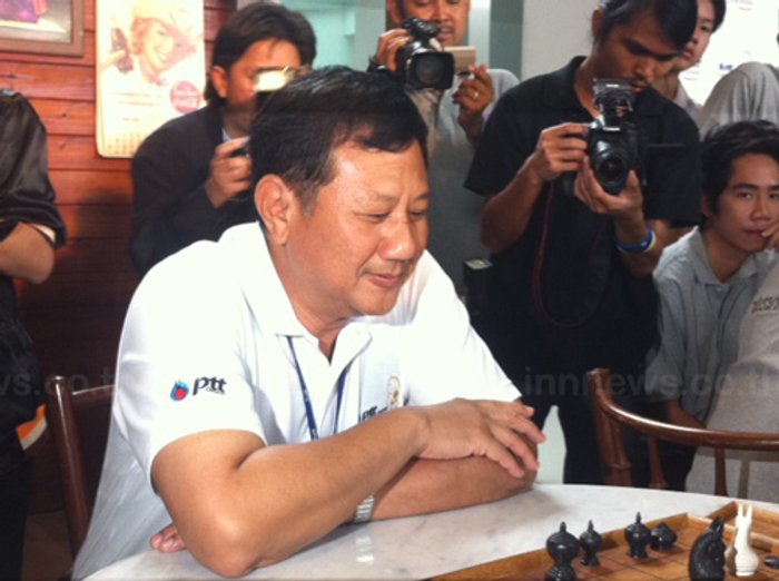 ปตท.ร่วมมือมิตรผลเปิดจุดจ่ายE85ใหญ่สุดในอีสาน