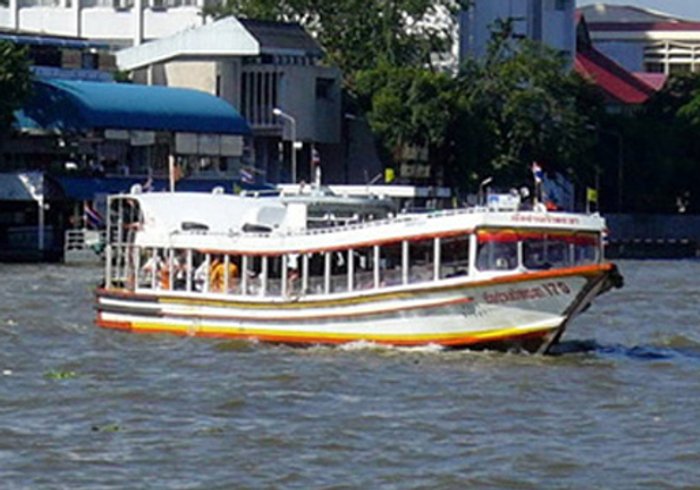 เรือด่วนเจ้าพระยาบอกยังไม่ชัดลดค่าตั๋ว 1 บ.