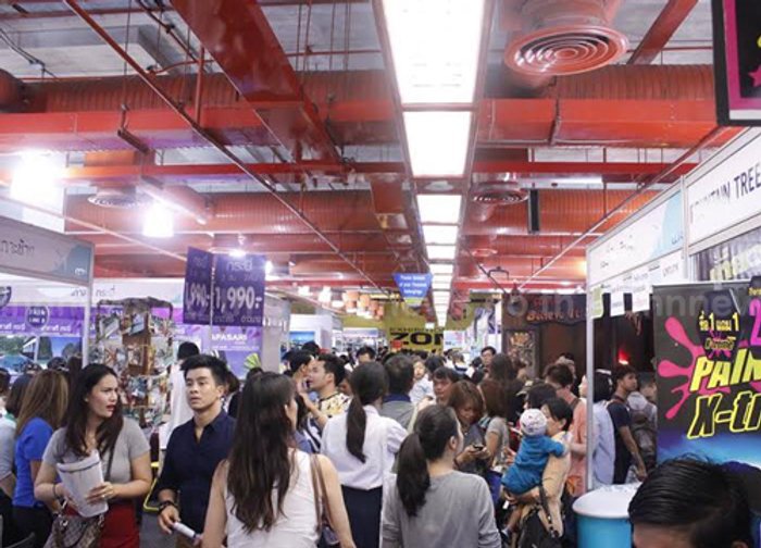 งานเที่ยวทั่วไทยไปทั่วโลกวันสุดท้ายคึกคัก
