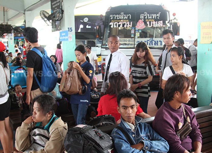 บขส.คาดวันนี้ปชช.กลับกรุงมากสุด1.5แสนคน
