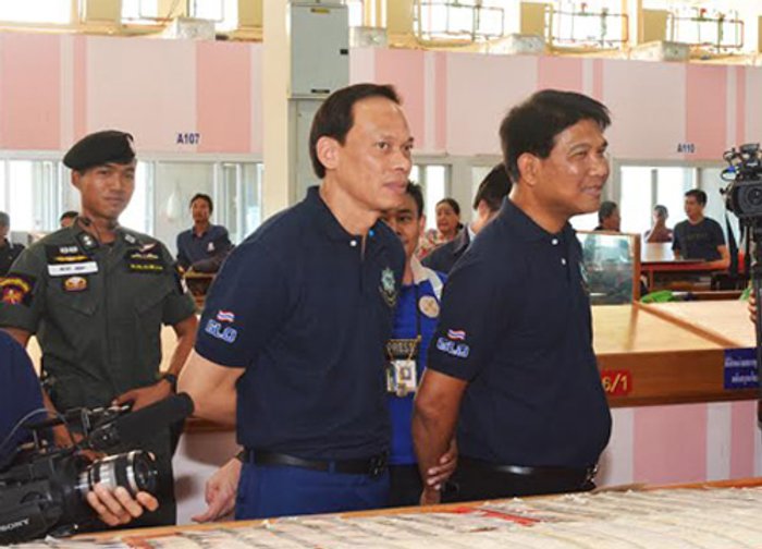 กองสลากลงพื้นที่รับฟังความเห็นผู้ค้า