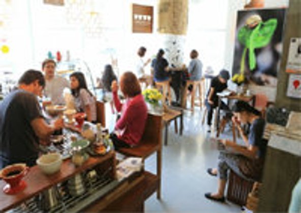 ร้านกาแฟดังมีอึ้ง! เจอพีอาร์ตีมึนใช้สถานที่ฟรี ทำลูกค้าหนีกระจาย