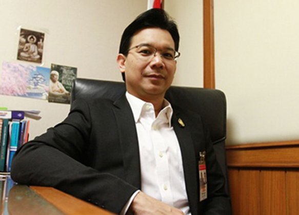 กรกสิวัฒน์เสนอทบทวนบทบาทกพช.,กองทุนน้ำมัน