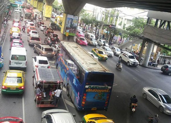 ขนส่งทางบกเตรียมนำระบบพักใช้ใบขับขี่คุมวินัยจราจร