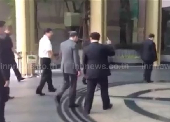 พล.อ.อ.ประจิน เข้าประชุมบอร์ดปตท.แล้ว