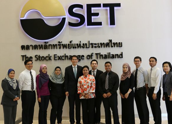 นักวิเคราะห์จาก PNB เยี่ยมชม ตลท.