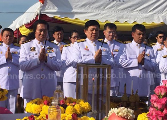 พล.อ.สุรศักดิ์ ร่วมงานวันรัฐวิสาหกิจไทย