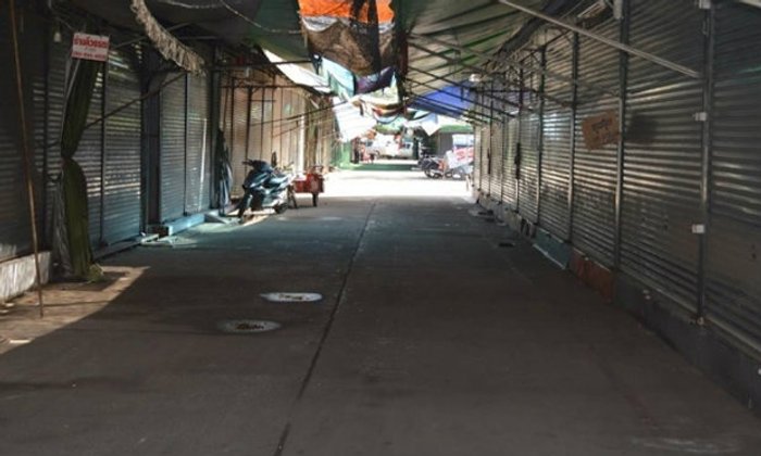 ตลาดโรงเกลือร้างทันตาเห็น หลังศุลกากรเข้มงวดตรวจจับสินค้า กรรมกรกว่า 5 พันคนหายเกลี้ยง