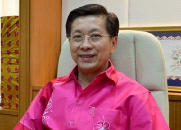 ครม.อนุมัติทำงบปี59-ก่อหนี้ผูกพันปี58