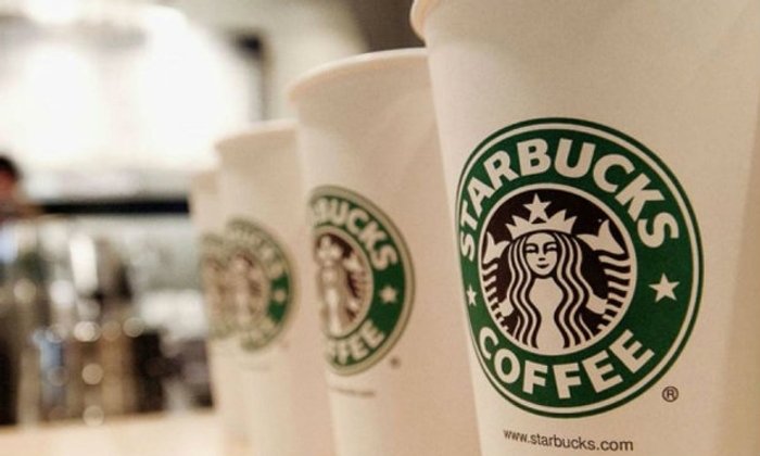 "สตาร์บัคส์" ผุดแคมเปญช็อควงการ ลุ้นดื่มฟรี 30 ปี!