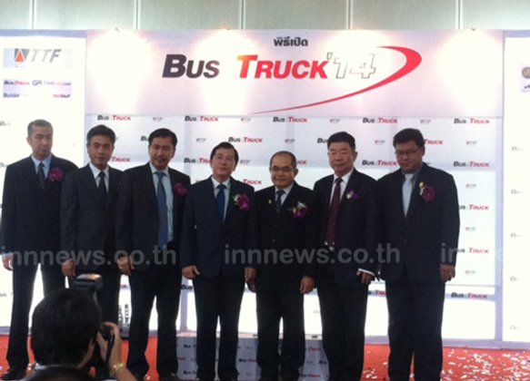 รองปลัด คค. เปิดงานBUS &TRUCK 2014