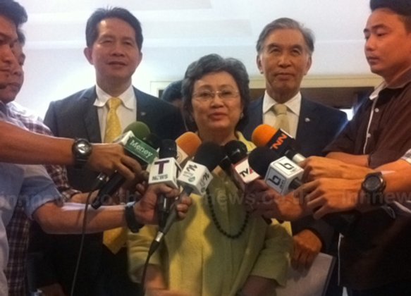 พณ.ตั้งคณะทำงานร่วมเอกชนหวังดันส่งออกปี58