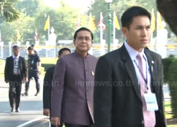 ครม. ถกแนวทางใช้ยางพาราสร้างสนามกีฬา