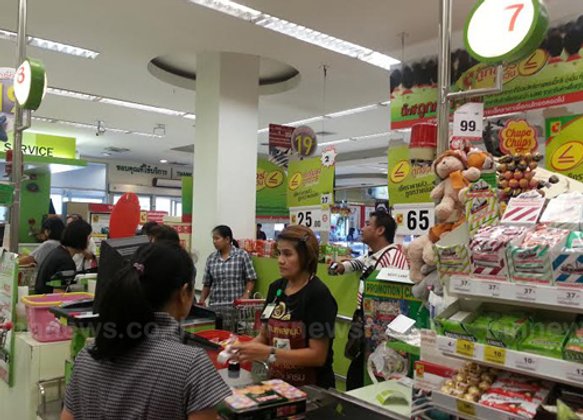บิ๊กซีลาดพร้าวคึกปชช.แห่ช็อป-อาหารขายดี