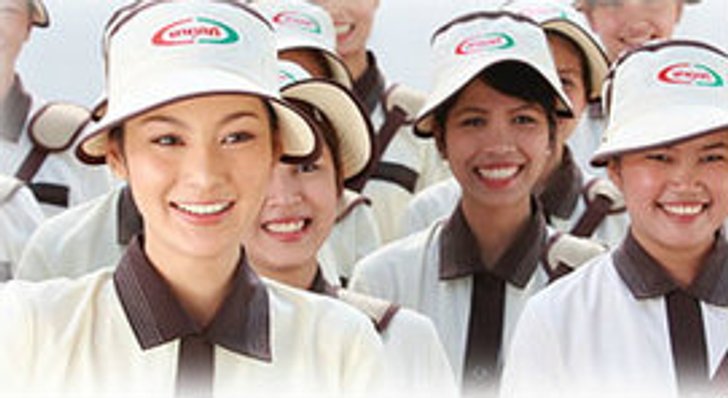 จัดเต็ม !! เปิดใจสาวยาคูลท์ หลังขึ้นราคา ในรอบ 15 ปี