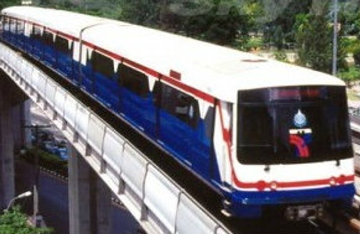 รถไฟฟ้าเตรียมขอปรับขึ้นค่าโดยสาร