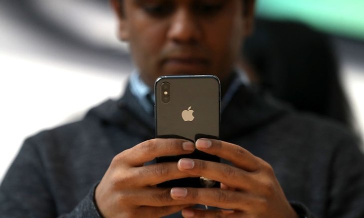 หุ้น 'Apple' ฉุดดาวโจนส์ร่วง -ทองพุ่งสูงในรอบ 4 สัปดาห์