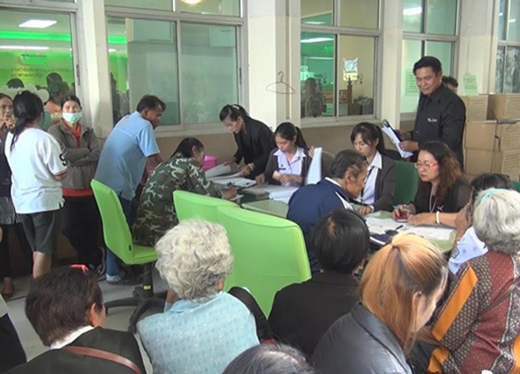 คลัง คาดลงทะเบียนผู้มีรายได้น้อยแตะ14 ล้านคน