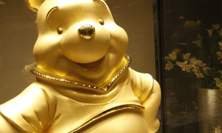 ตะลึง !! หมีพูห์ทองคำ ราคา 40 ล้านบาท