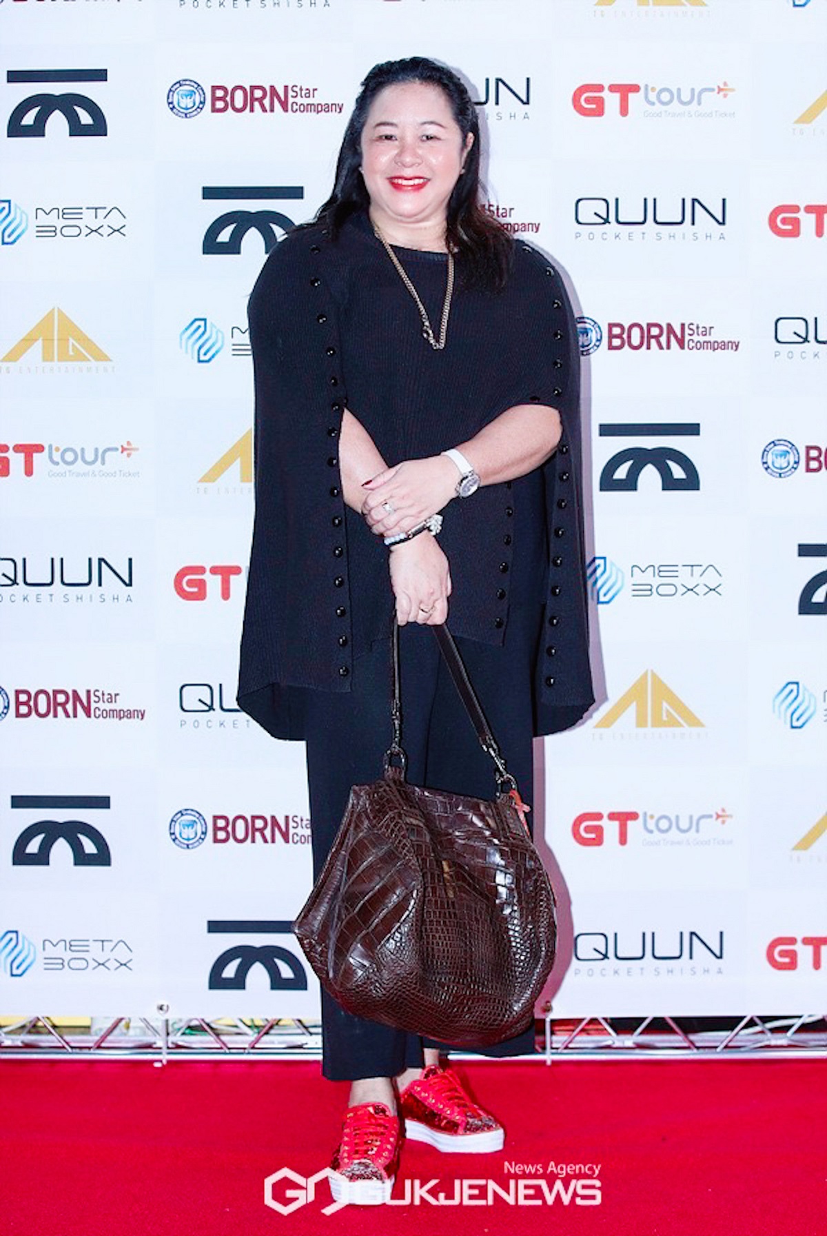 93f00f2d-592f-44a4-8c88-71102