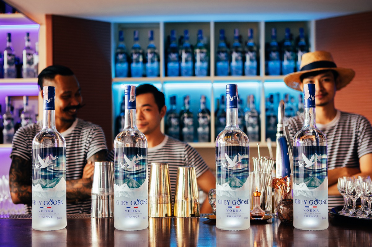 2d2663ed-a697-4431-abef-f7e92